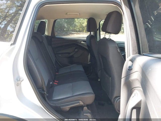 2017 FORD ESCAPE SE 8