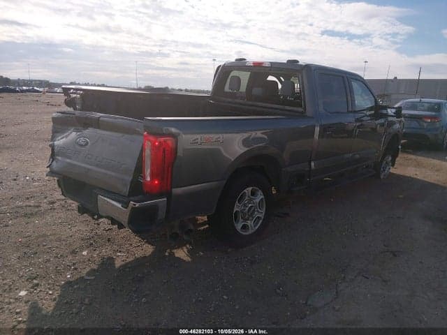 2025 FORD F-250 XLT 4