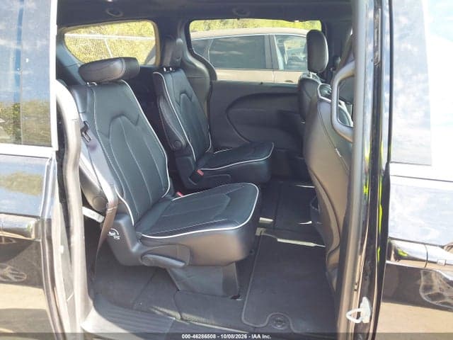 2026 CHRYSLER PACIFICA LIMITED 8