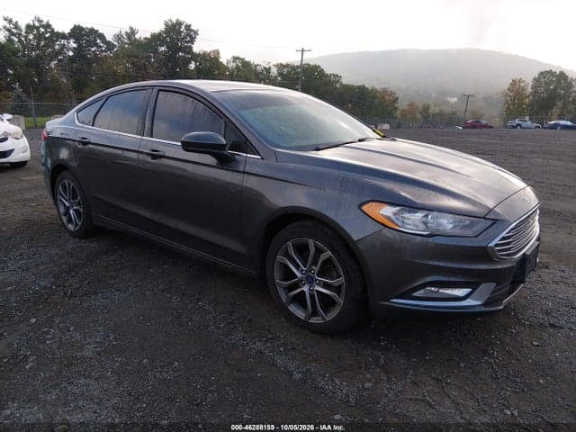 2017 FORD FUSION SE 1