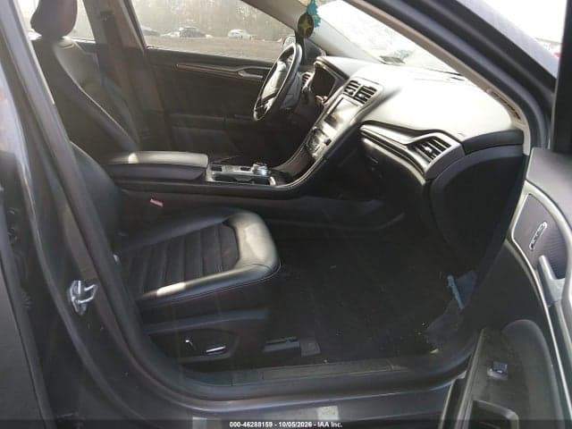 2017 FORD FUSION SE 5