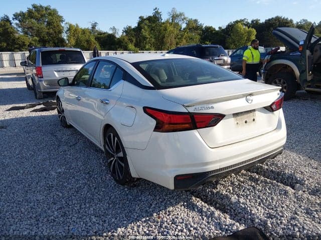 2019 NISSAN ALTIMA 2.5 SR 3