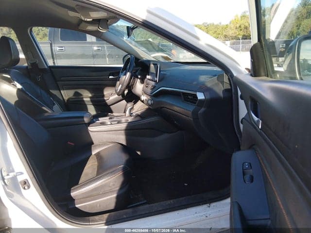 2019 NISSAN ALTIMA 2.5 SR 5