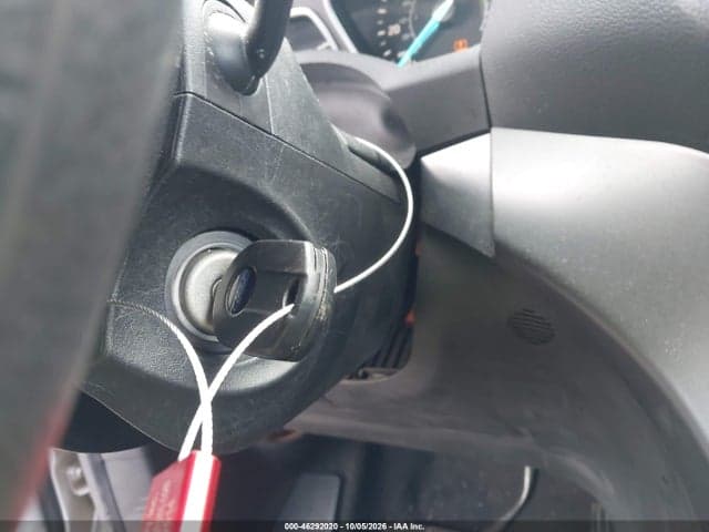 2017 FORD ESCAPE SE 11