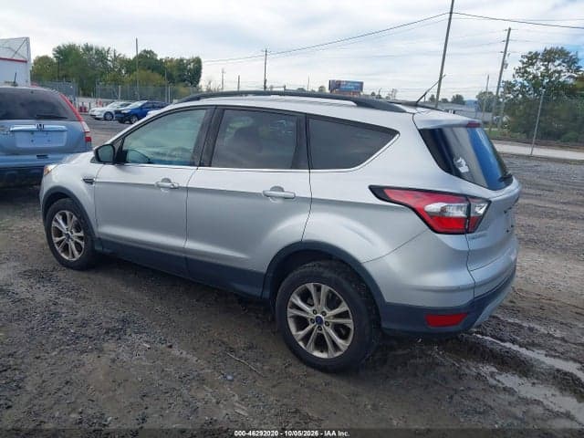 2017 FORD ESCAPE SE 3