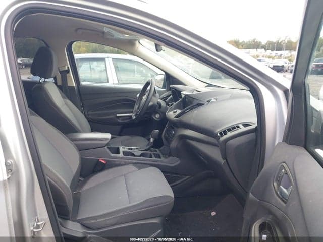 2017 FORD ESCAPE SE 5