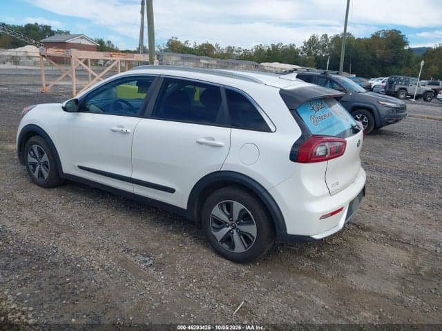 2017 KIA NIRO LX 3