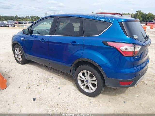 2017 FORD ESCAPE SE 3