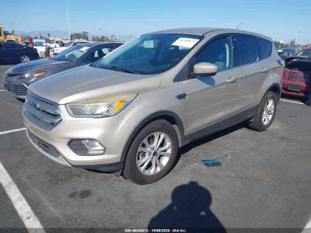 2017 FORD ESCAPE SE 2