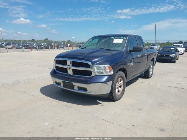 2017 RAM 1500 SLT 4X2 6'4 BOX 2