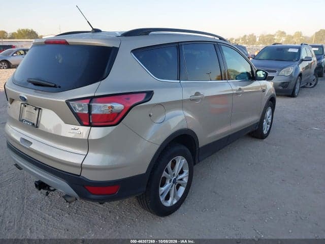2018 FORD ESCAPE SE 4