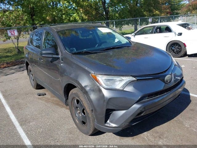2018 TOYOTA RAV4 LE 1