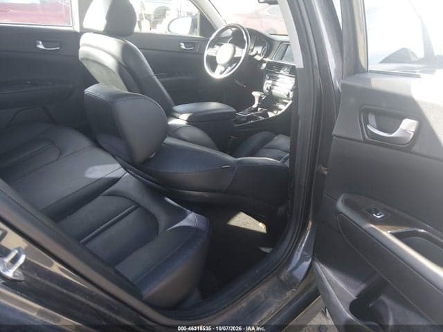 2019 KIA OPTIMA EX 8