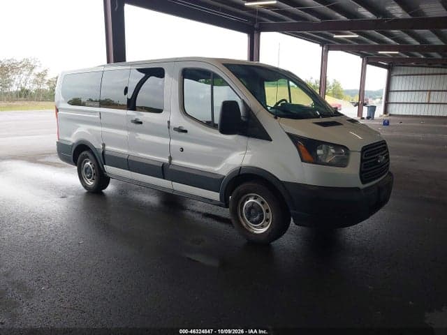 2019 FORD TRANSIT-150 XL 1
