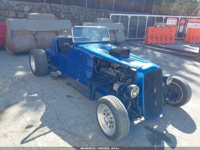 1932 FORD 2 DOOR COUPE 1