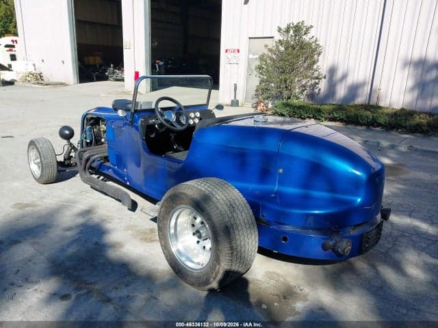 1932 FORD 2 DOOR COUPE 3