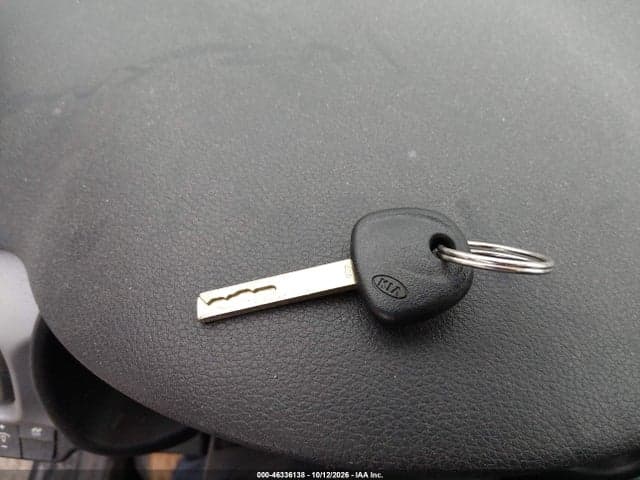 2020 KIA RIO S 11