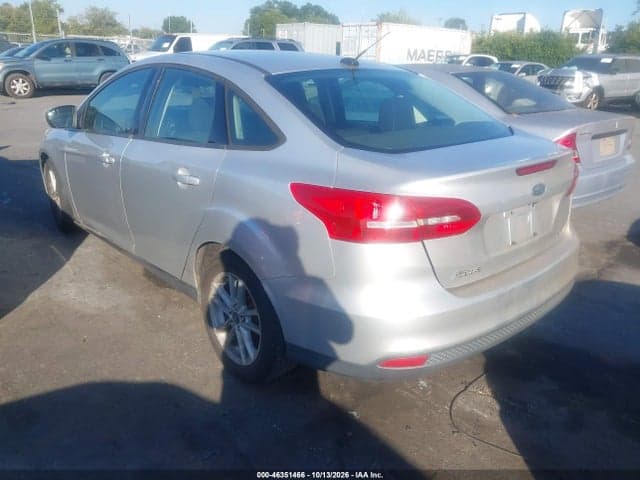 2017 FORD FOCUS SE 3