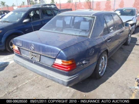 1986 MERCEDES-BENZ BENZ E300 4