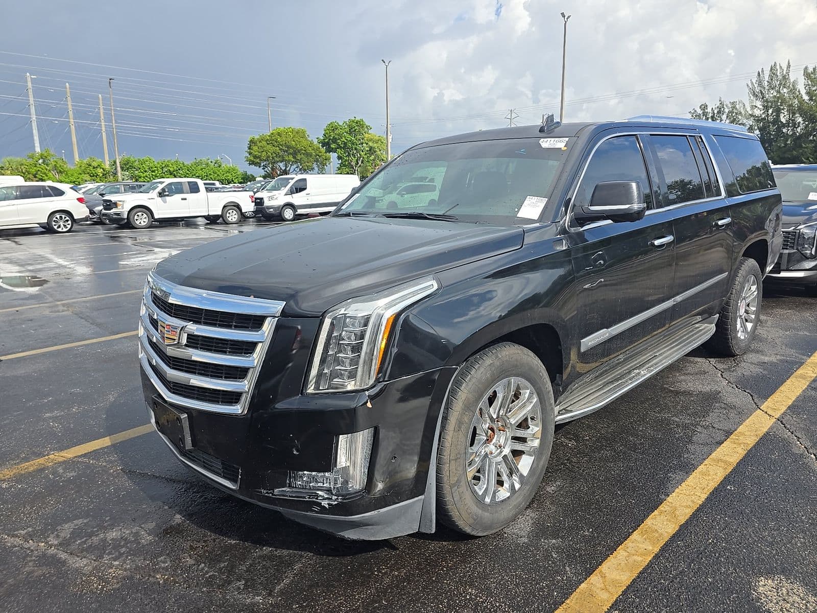 2017 CADILLAC ESCALADE ESV Base