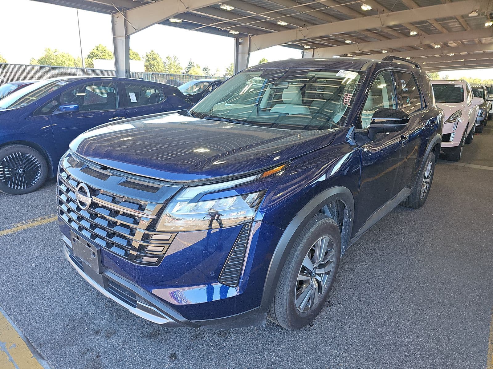 2026 NISSAN PATHFINDER SL