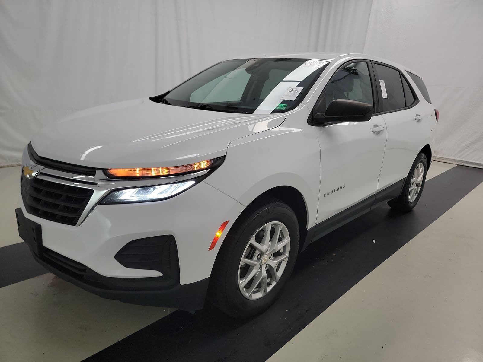 2022 CHEVROLET EQUINOX LS 1