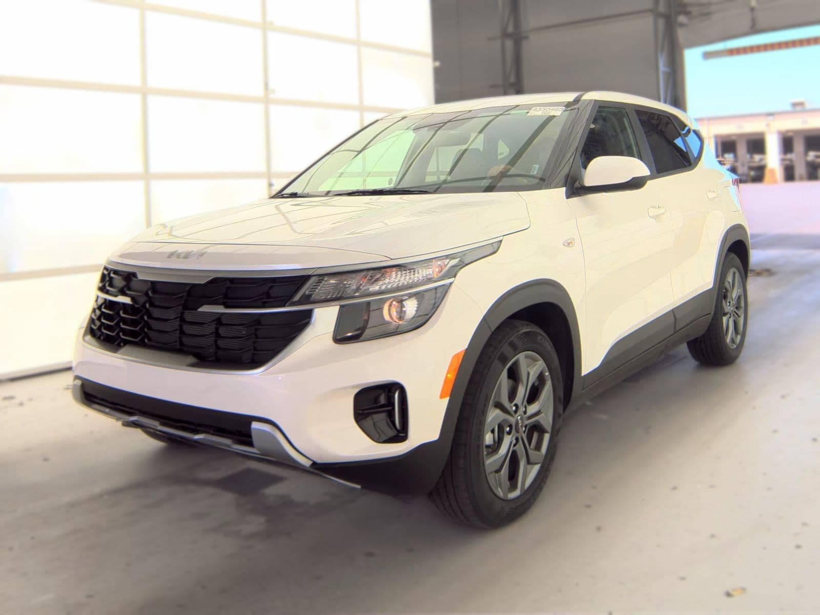 2026 KIA SELTOS LX