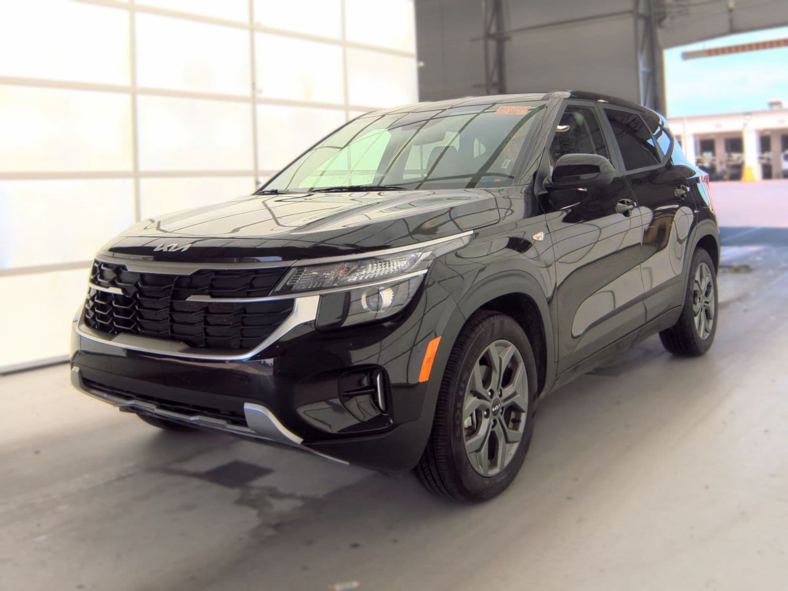 2026 KIA SELTOS LX
