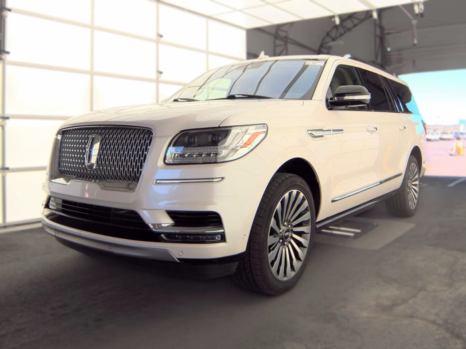 2018 LINCOLN NAVIGATOR L Reserve