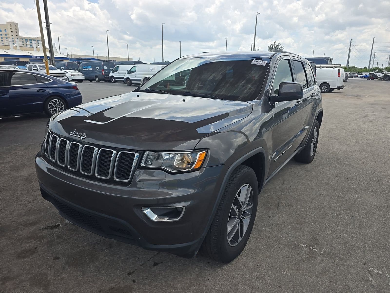 2020 JEEP GRAND CHEROKEE LAREDO E Edition