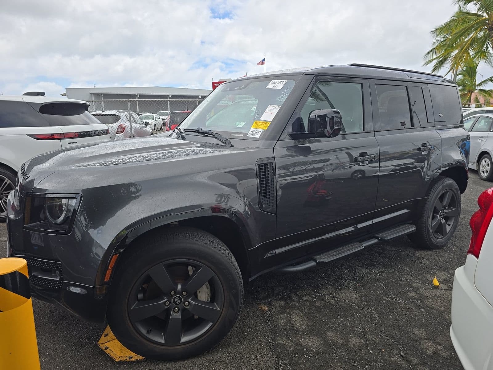 2022 LAND ROVER DEFENDER 110 X-DYNAMIC HSE