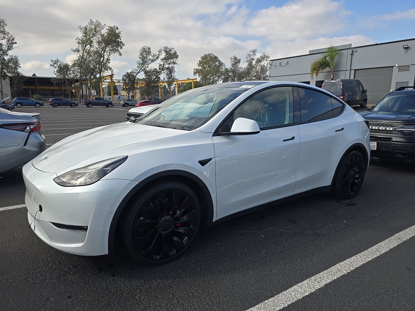 2022 TESLA MODEL Y Performance