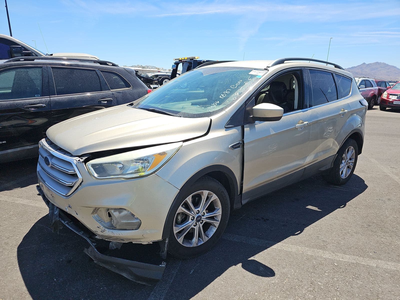 2018 FORD ESCAPE SE