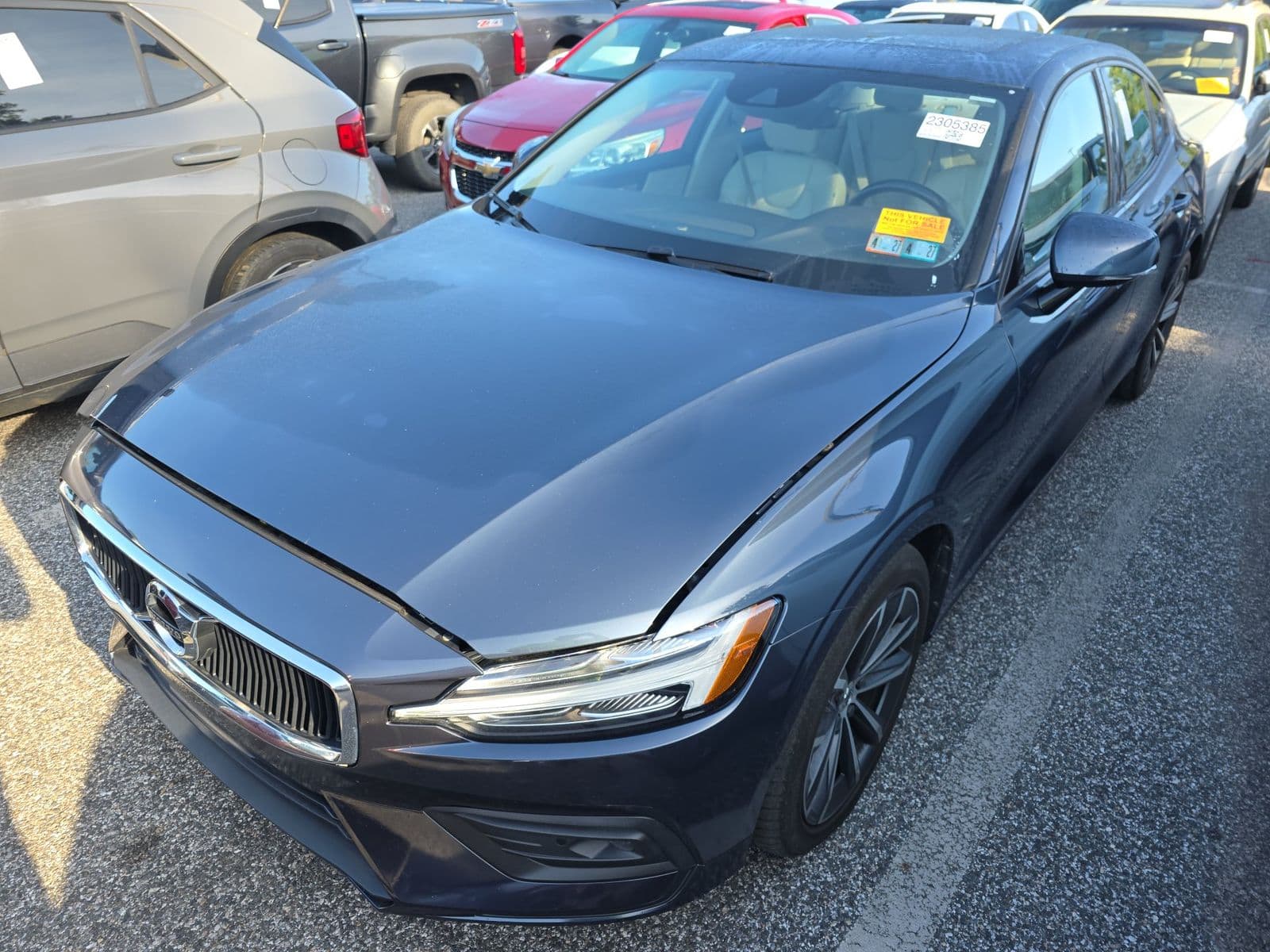 2021 VOLVO S60 T5 Momentum