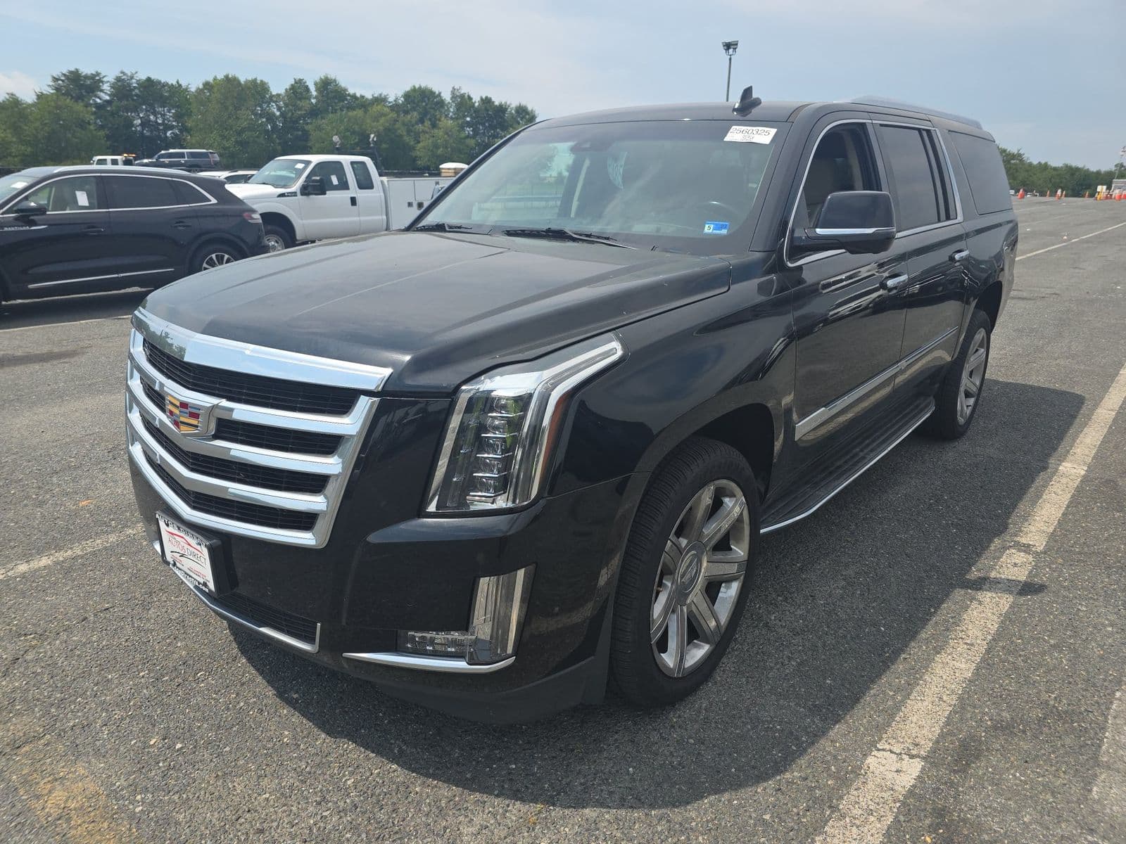2018 CADILLAC ESCALADE ESV Luxury
