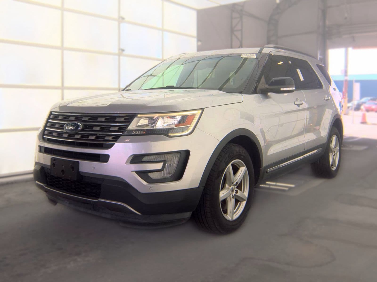 2017 FORD EXPLORER XLT 1