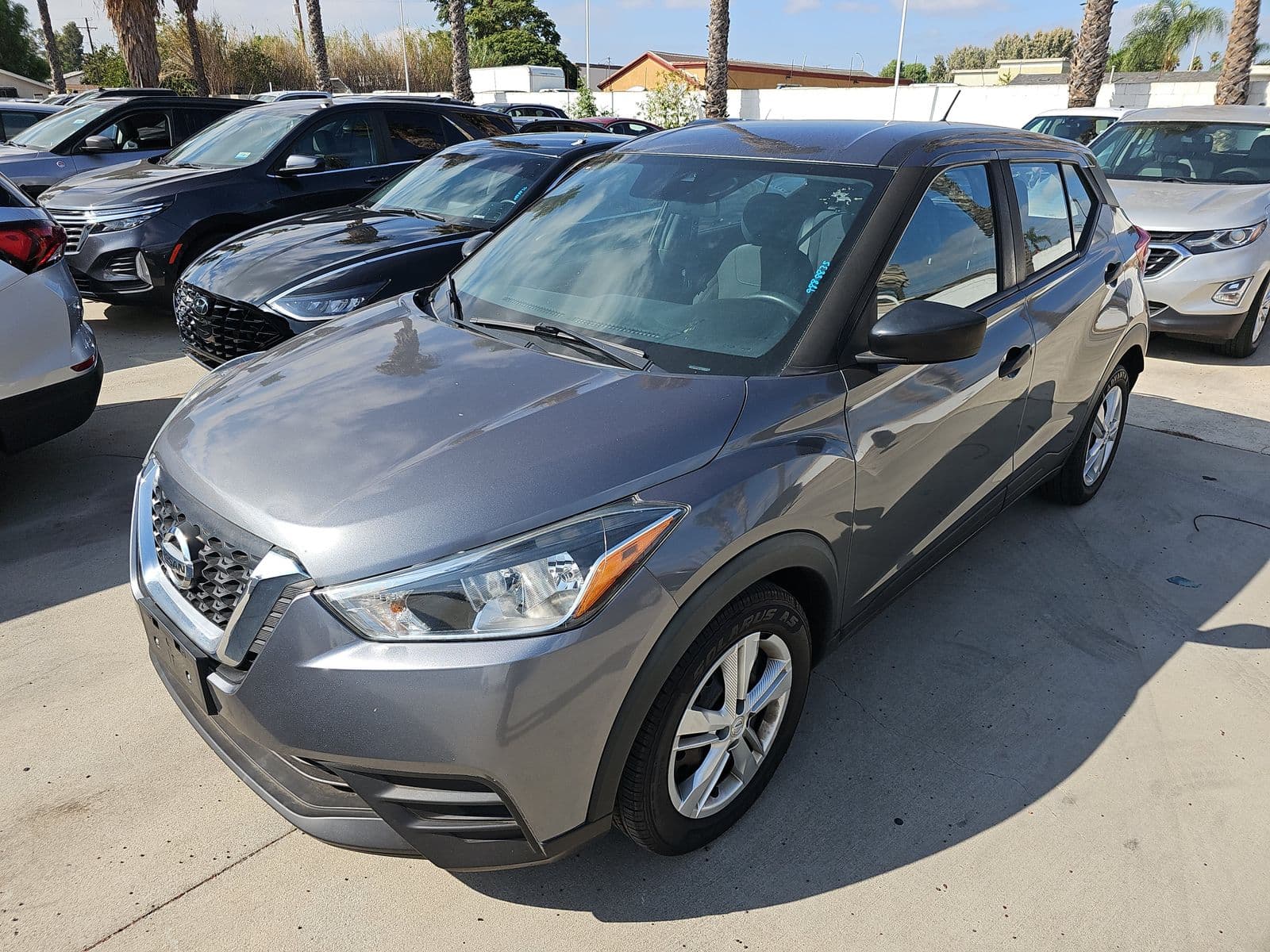 2020 NISSAN KICKS S