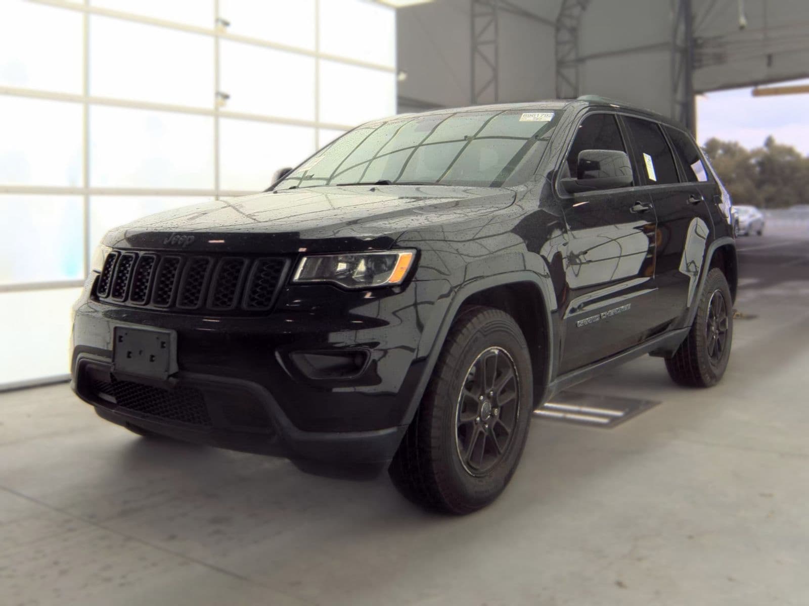 2019 JEEP GRAND CHEROKEE LAREDO E Edition