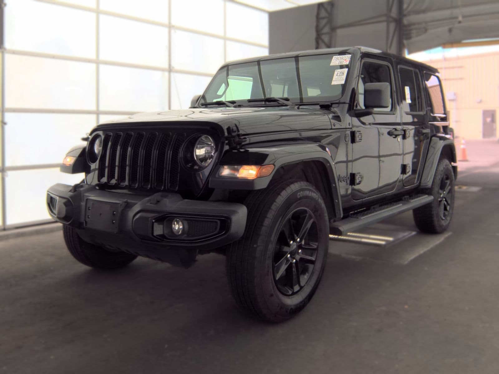 2022 JEEP WRANGLER UNLIMITED SAHARA ALTITUDE Edition