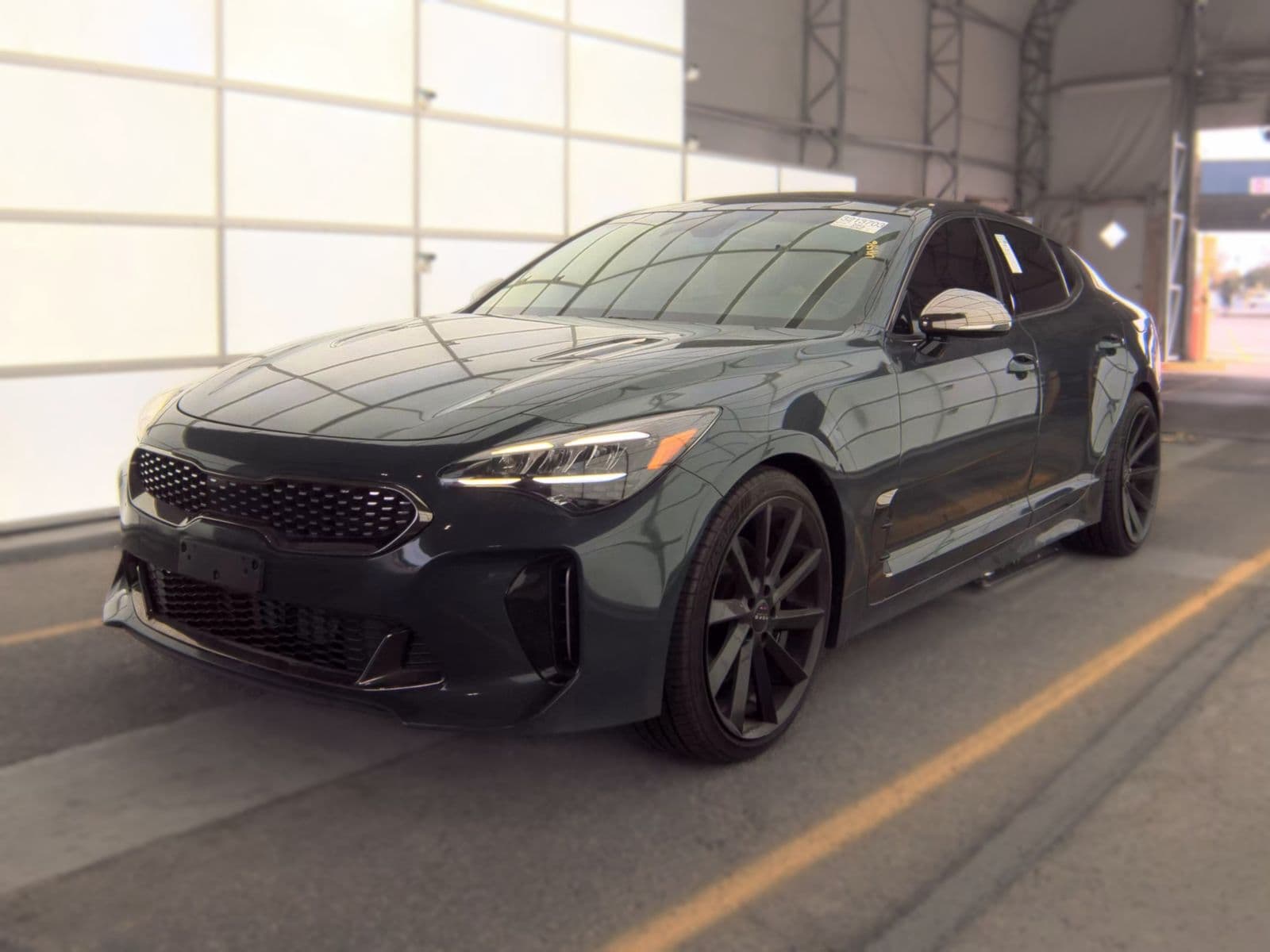 2022 KIA STINGER GT-Line