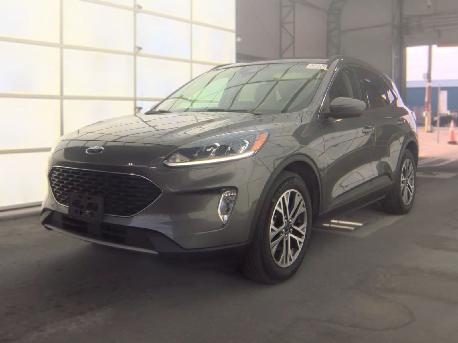 2022 FORD ESCAPE SEL 1