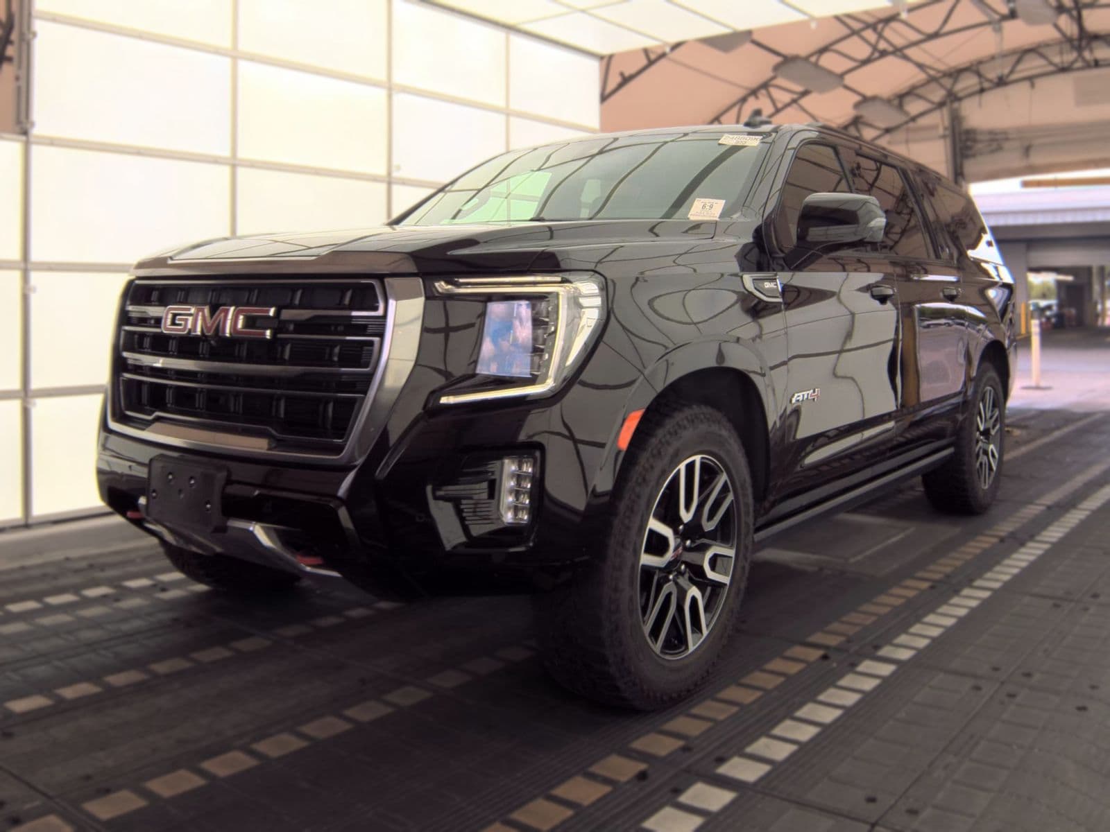 2021 GMC YUKON XL AT4