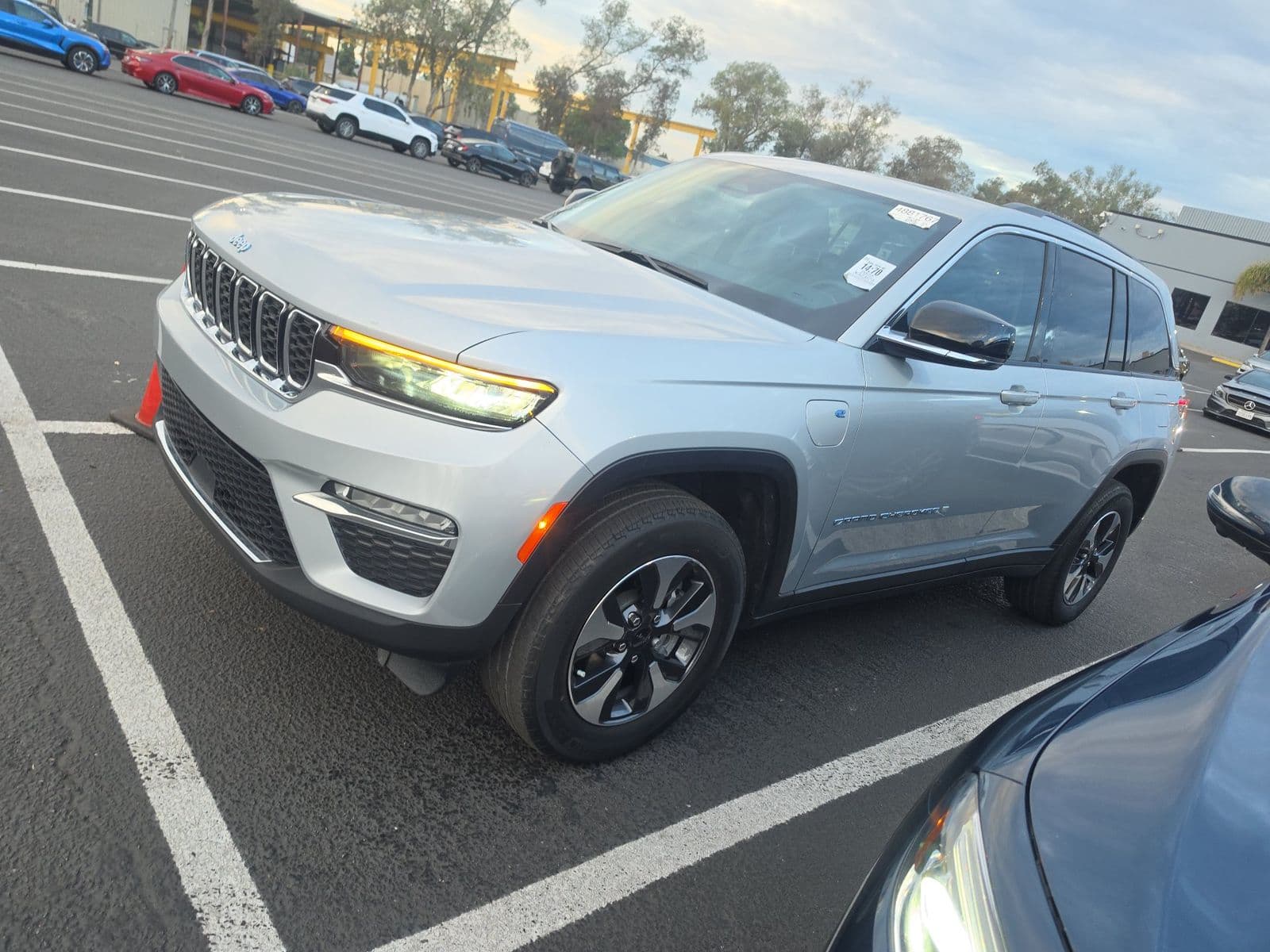 2022 JEEP GRAND CHEROKEE 4xe