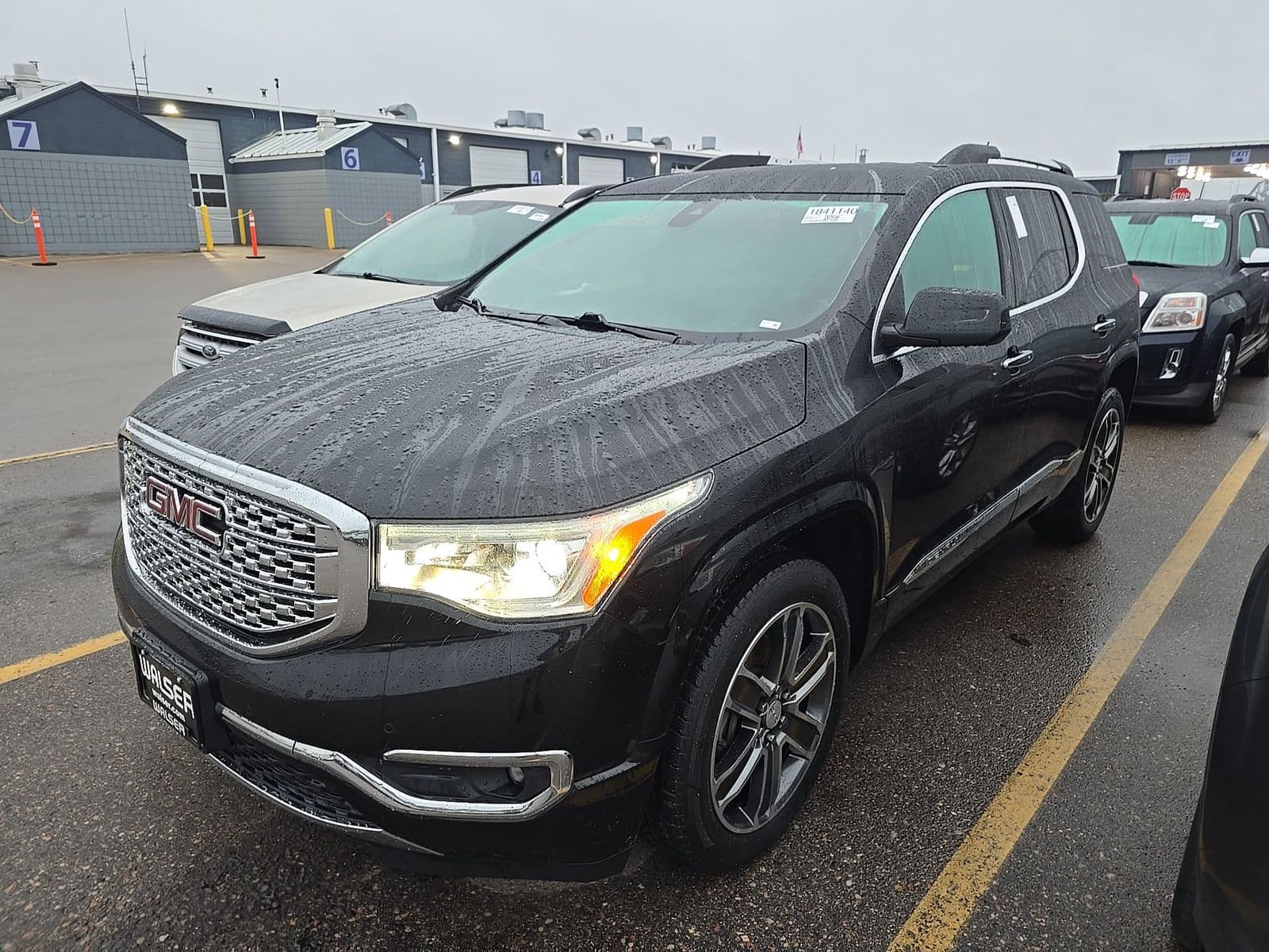 2018 GMC ACADIA Denali