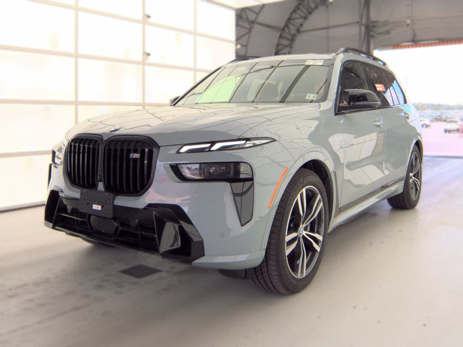 2027 BMW X7 M60i