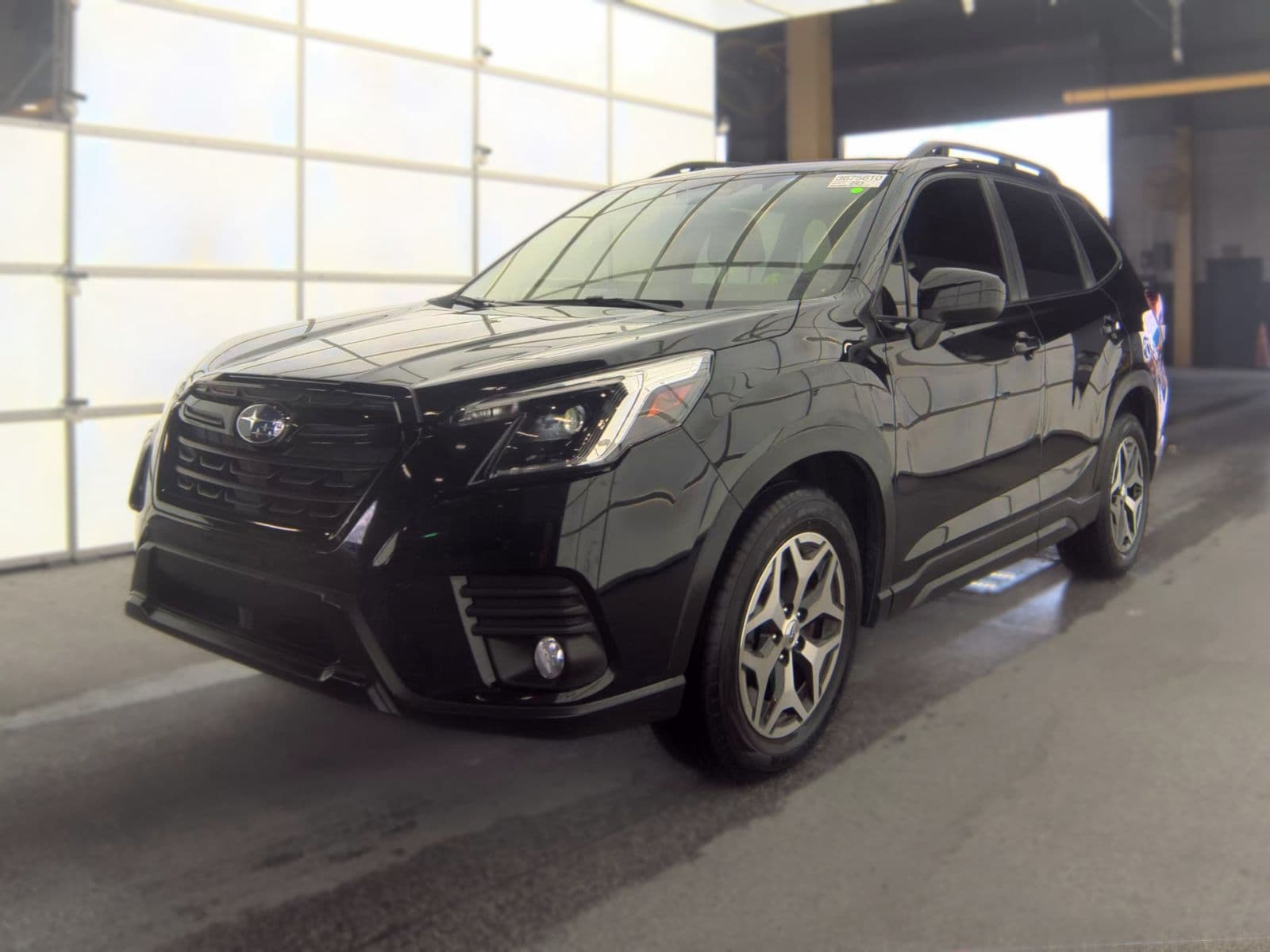 2022 SUBARU FORESTER Premium