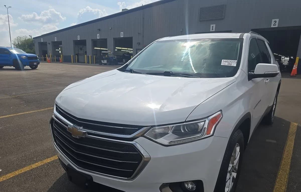 2020 CHEVROLET TRAVERSE LT
