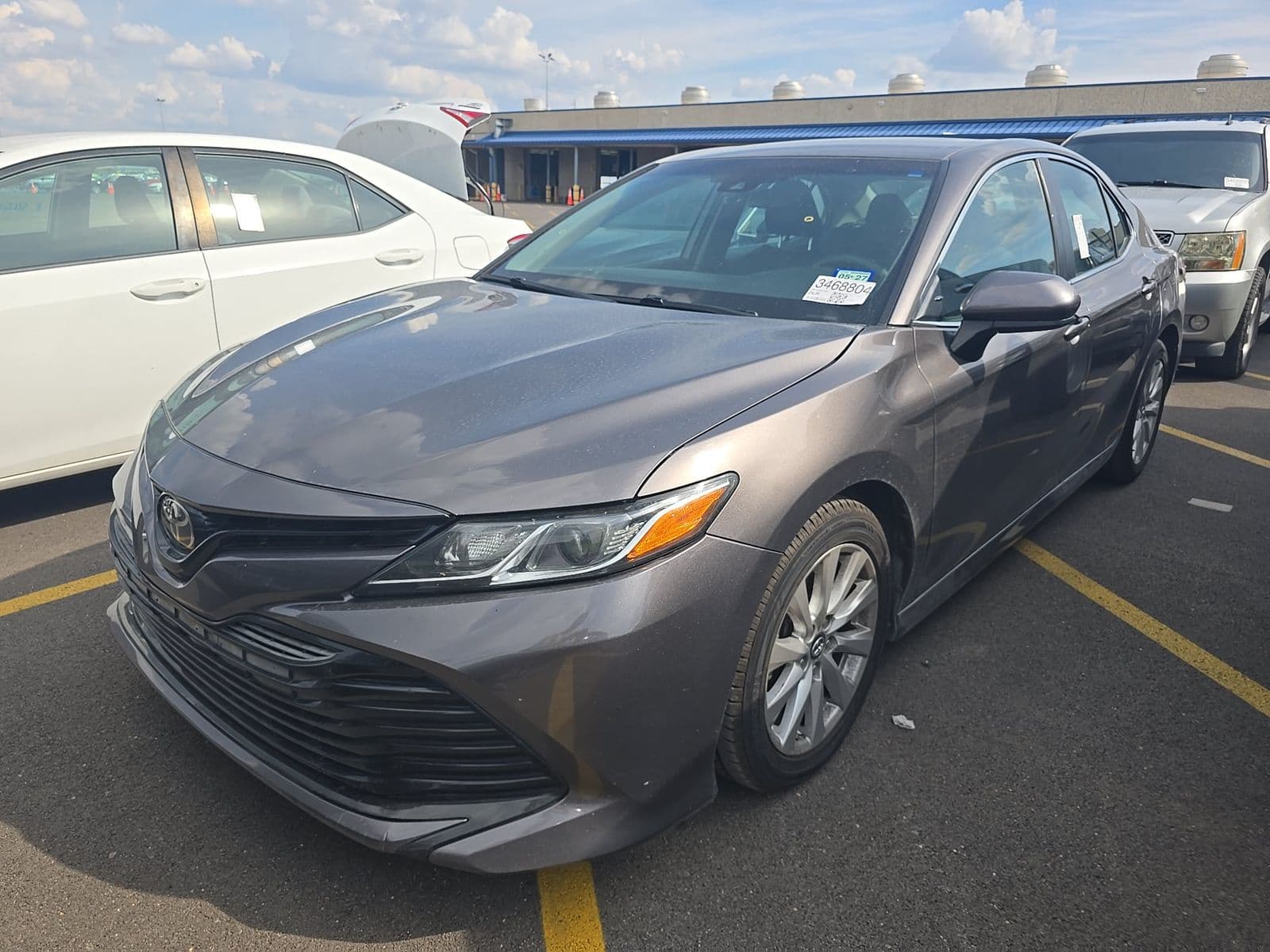 2018 TOYOTA CAMRY LE