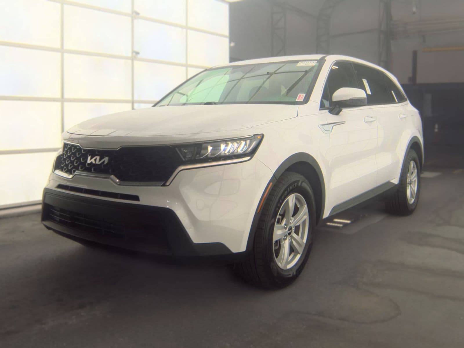 2022 KIA SORENTO LX