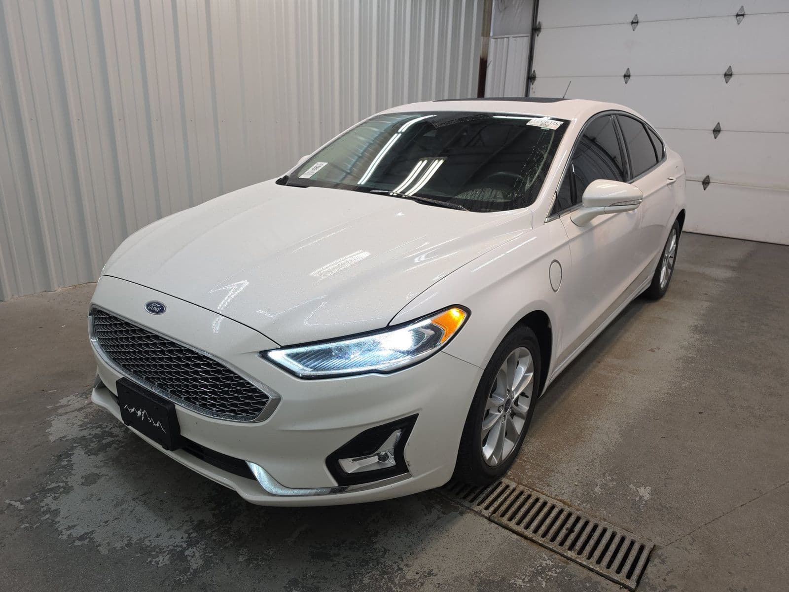 2020 FORD FUSION ENERGI Titanium